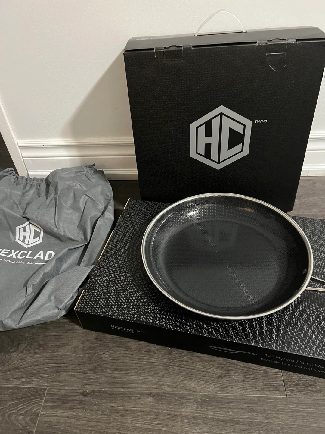 Hexclad 12" Nonstick Pan New!
