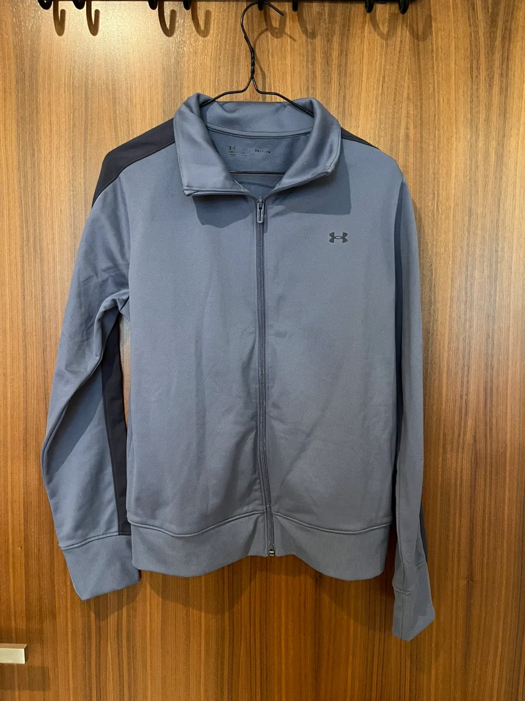 Under Armour Zip Up Jacket - Size S thumbnail
