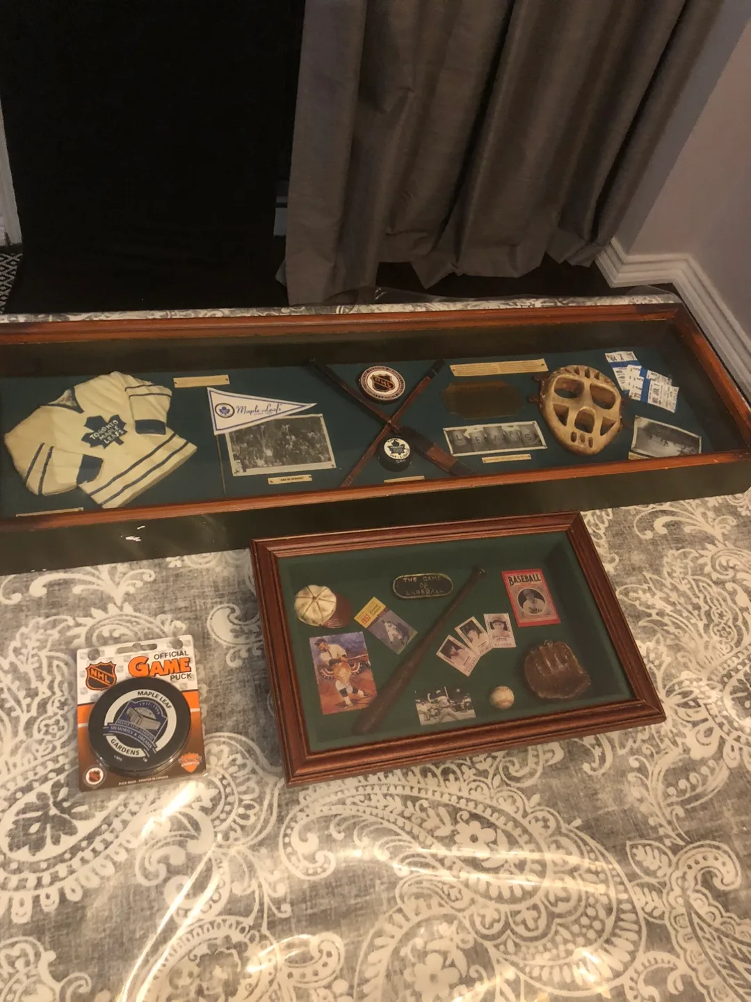 Framed Baseball & Hockey,football Memorabilia image indicator(2)