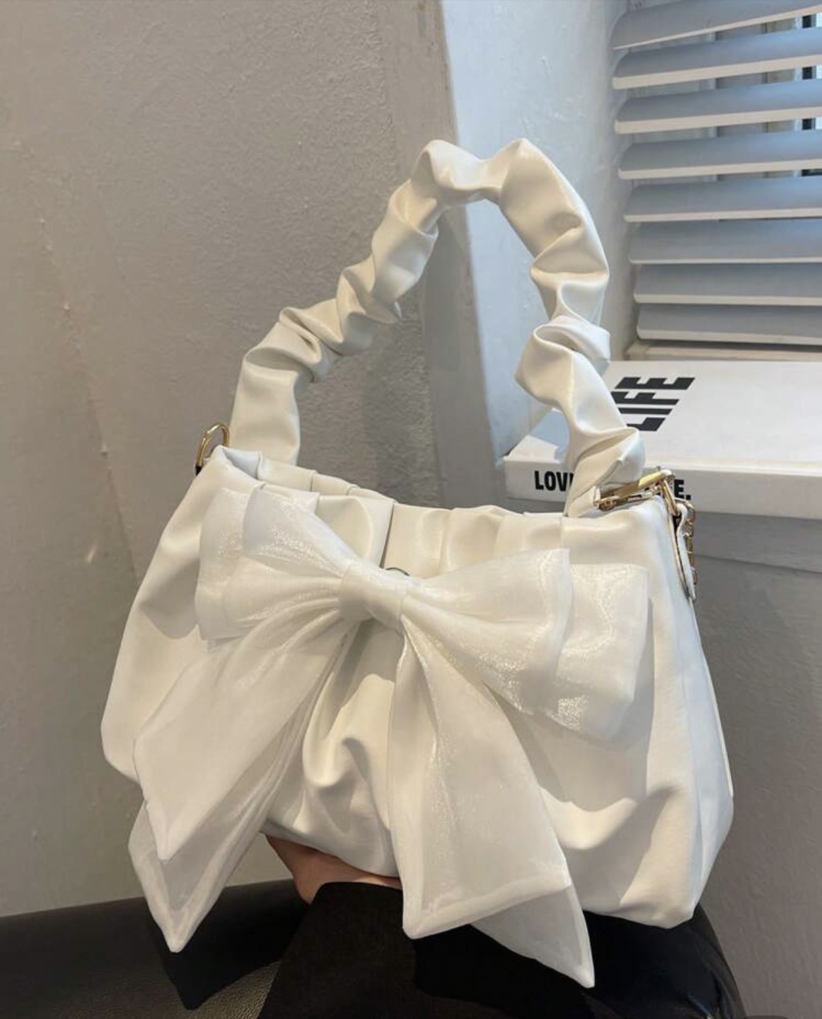 White Bow Handbag