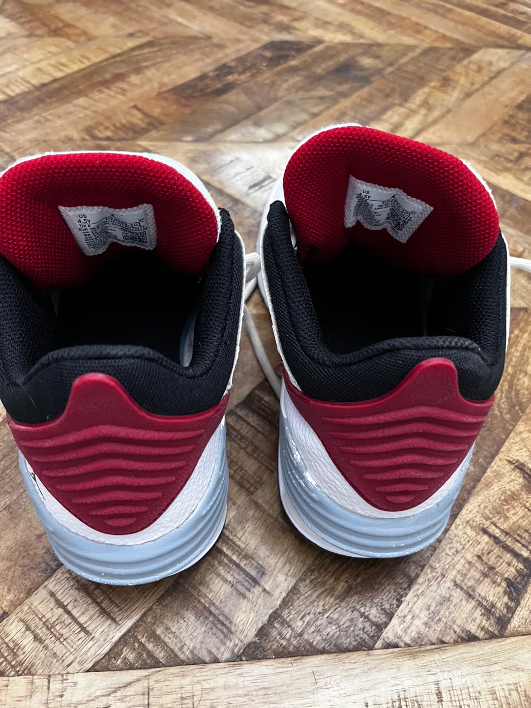 Jordan youth 4.5 image indicator(6)