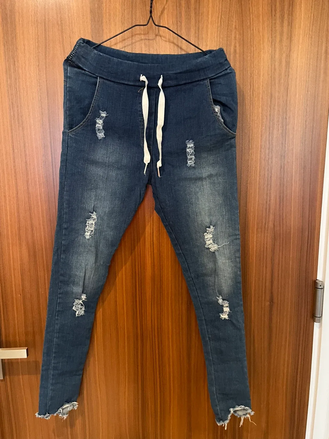 Moving sale ‼️Distressed Denim Jogger Pants 👖 thumbnail