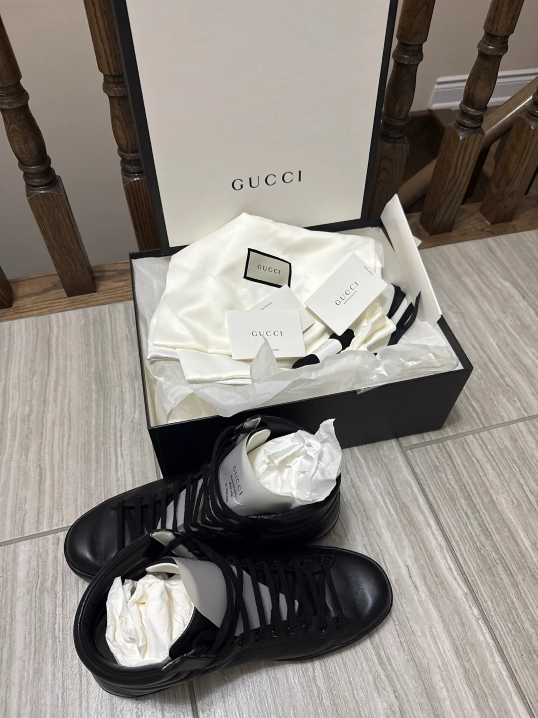Gucci Black Leather High-Top Sneakers - Size 10 image indicator(5)