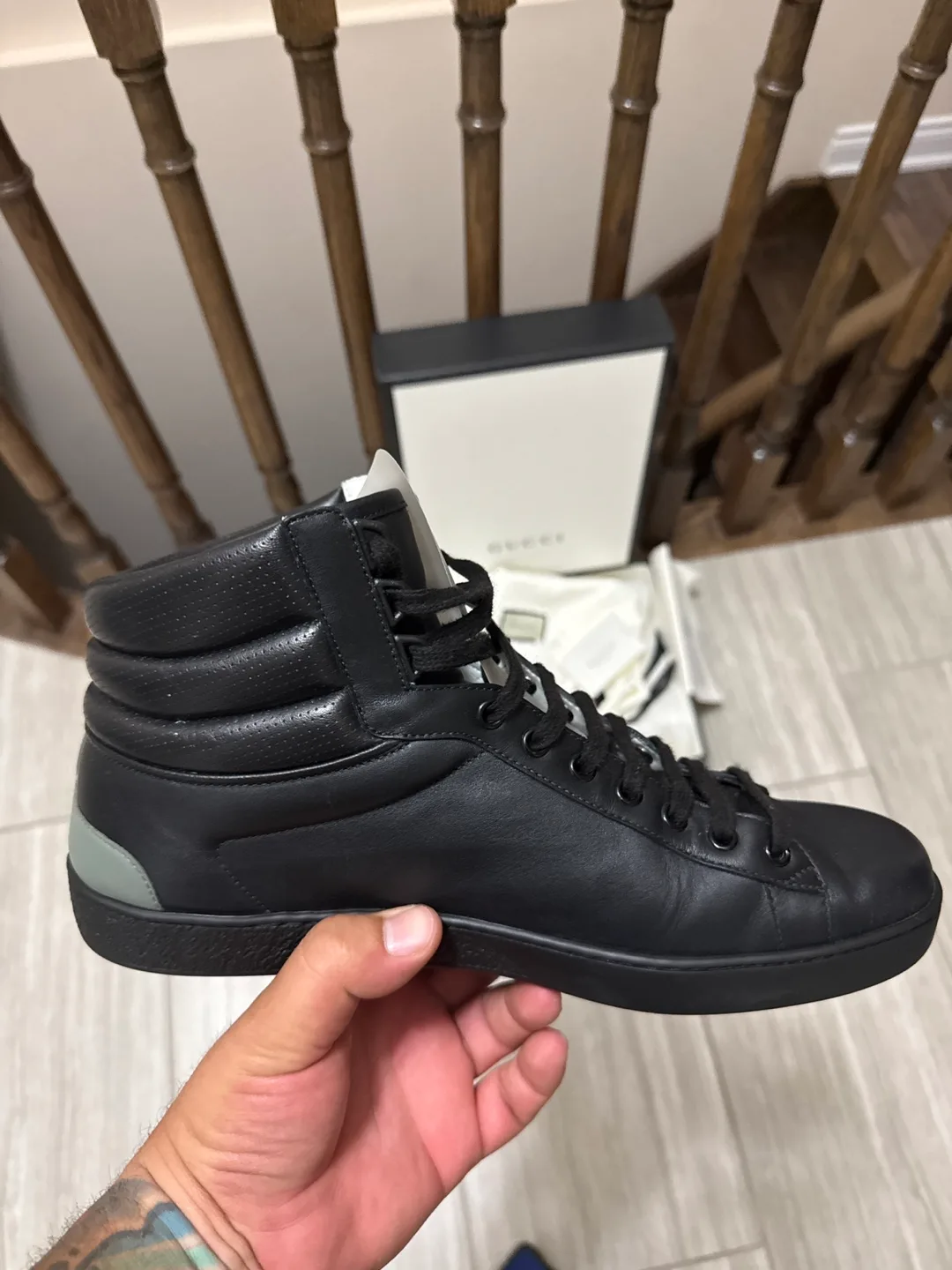 Gucci Black Leather High-Top Sneakers - Size 10 image indicator(7)