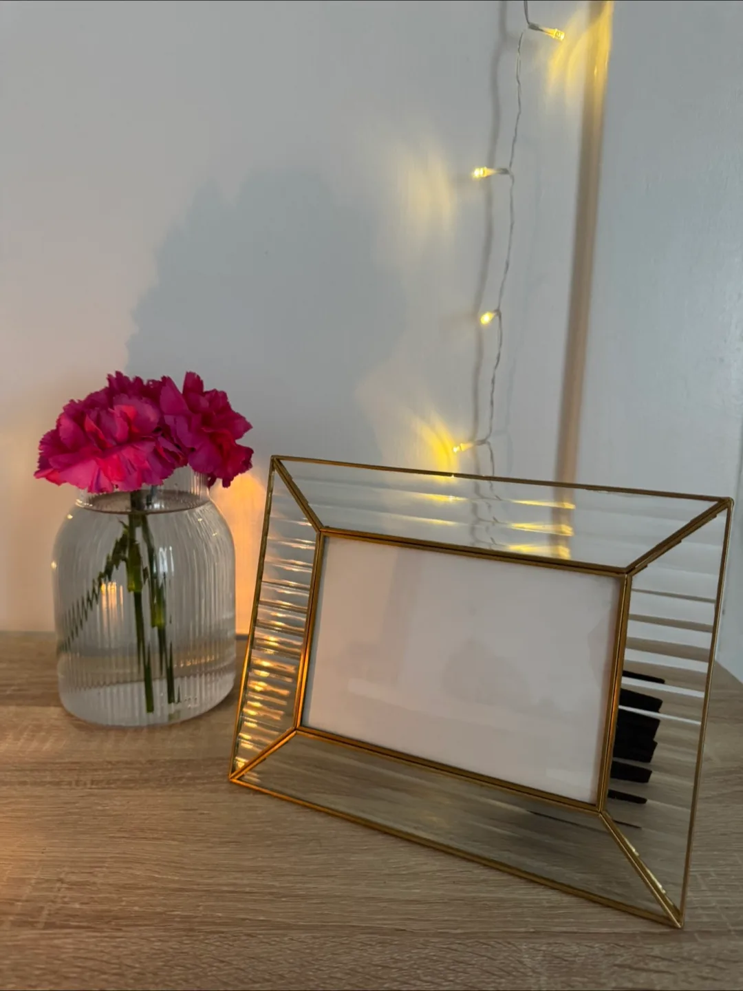 Stylish Gold & Glass Picture Frame thumbnail