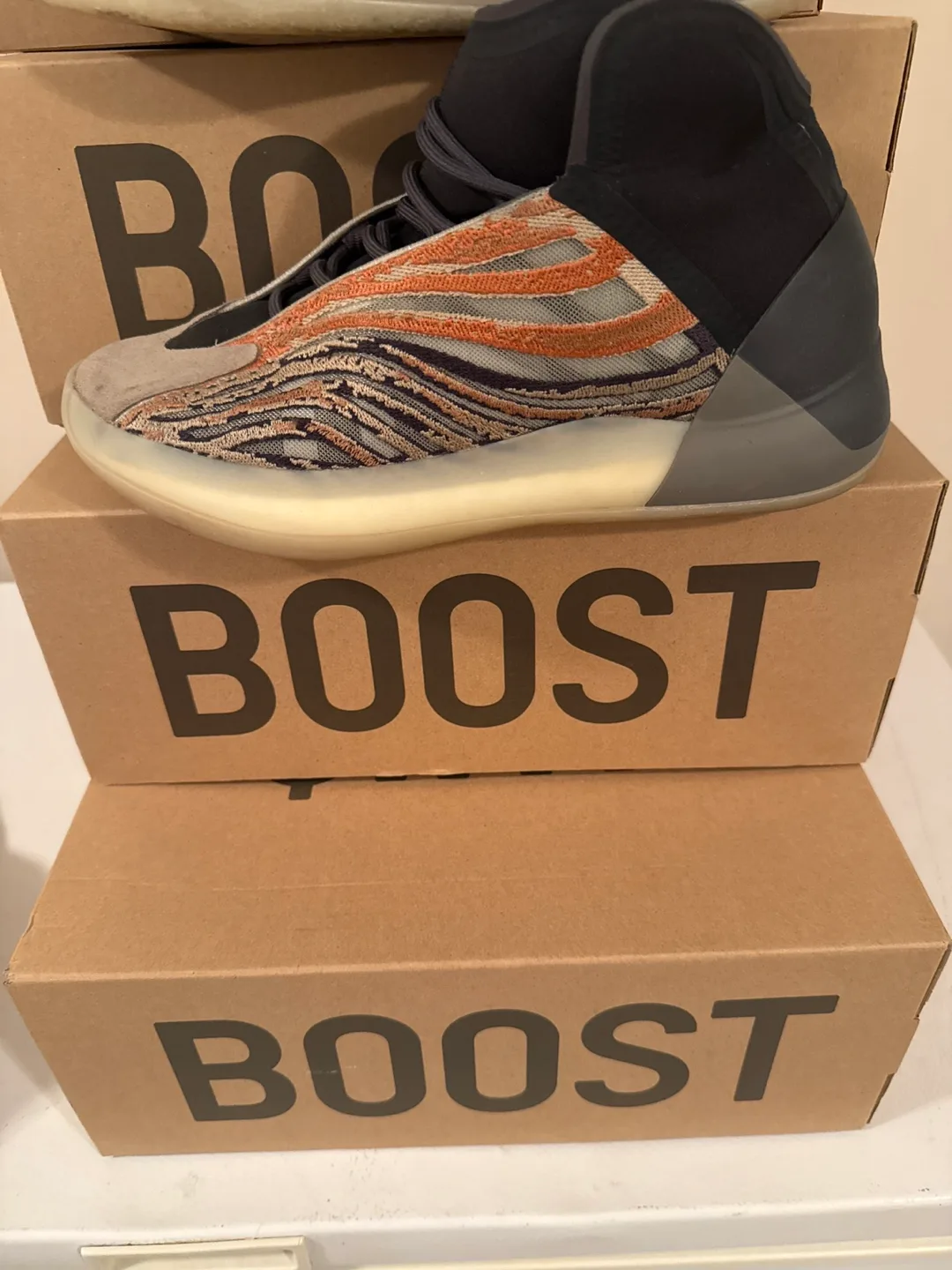 Adidas YZY QNTM Basketball Shoes - US 11 image indicator(9)