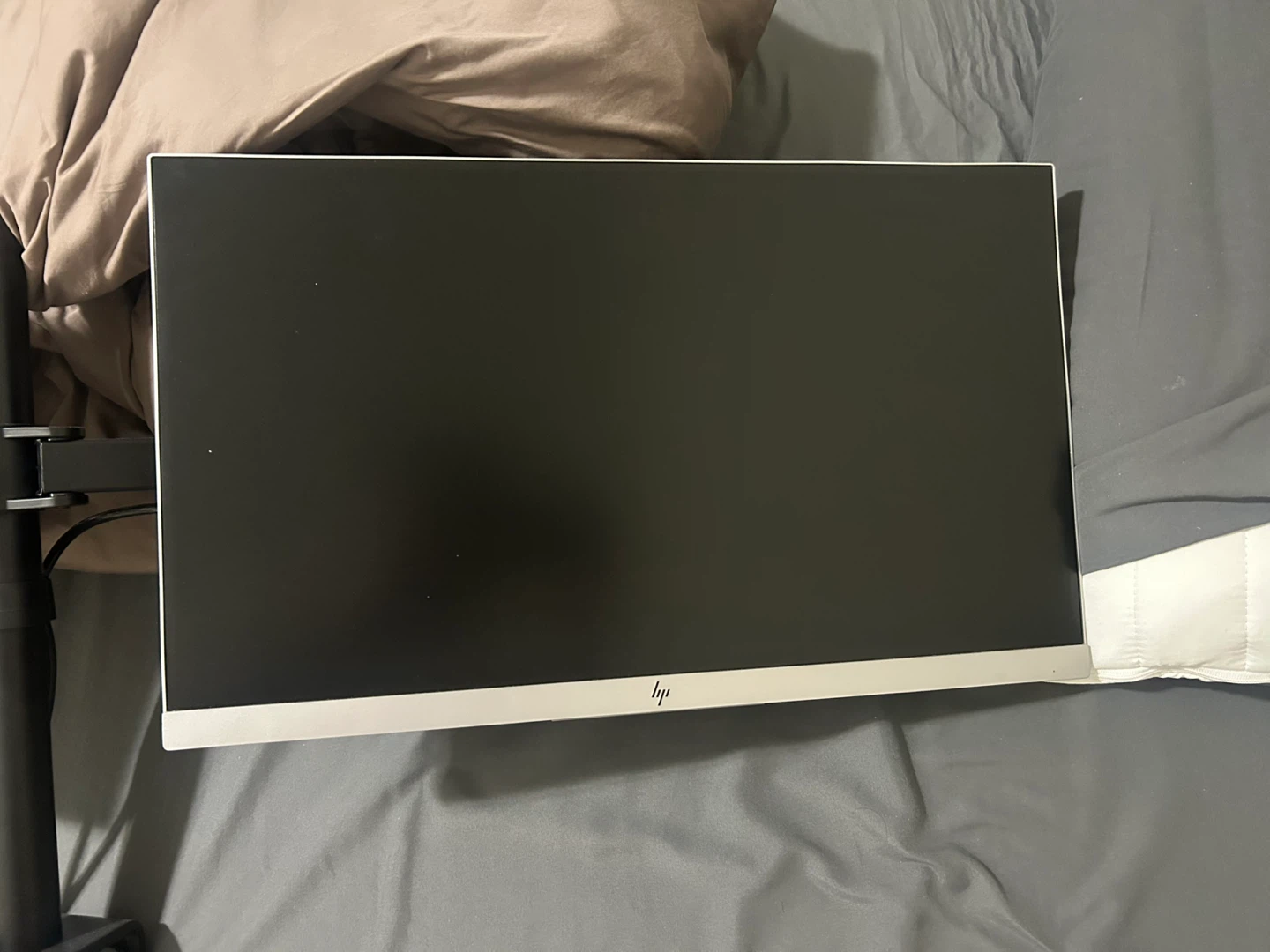 HP EliteDisplay E223 21.5” Full HD IPS Monitor – Great Value