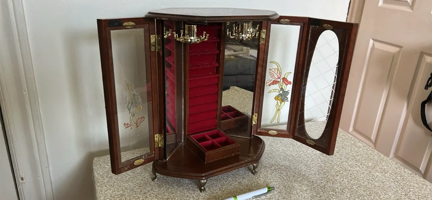 Wooden Jewelry Box with Mirror image indicator(2)