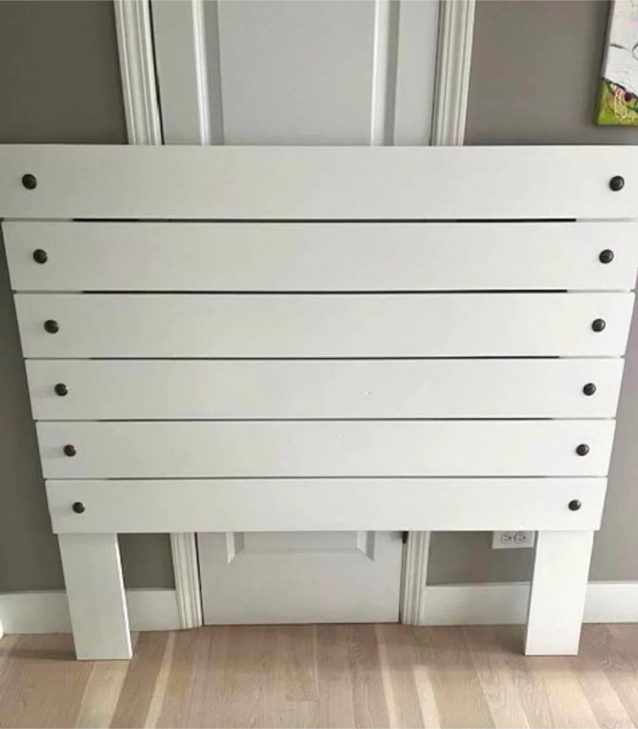 🥕 White Twin Size Headboard