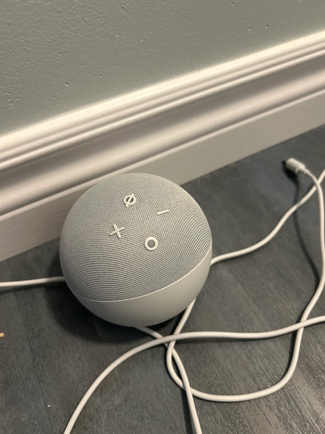 Amazon Echo Dot (4th Gen) - Grey image indicator(2)