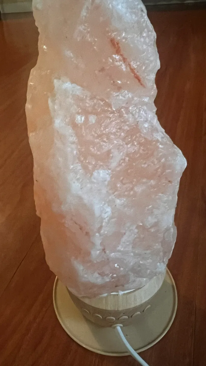 iHome Himalayan Salt Lamp image indicator(2)