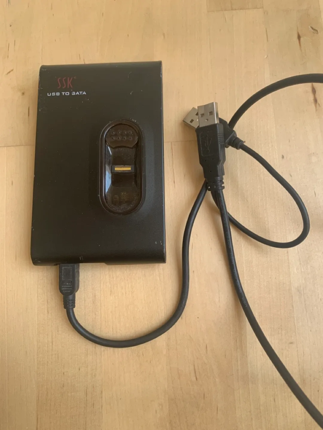 SSK USB to SATA Adapter thumbnail
