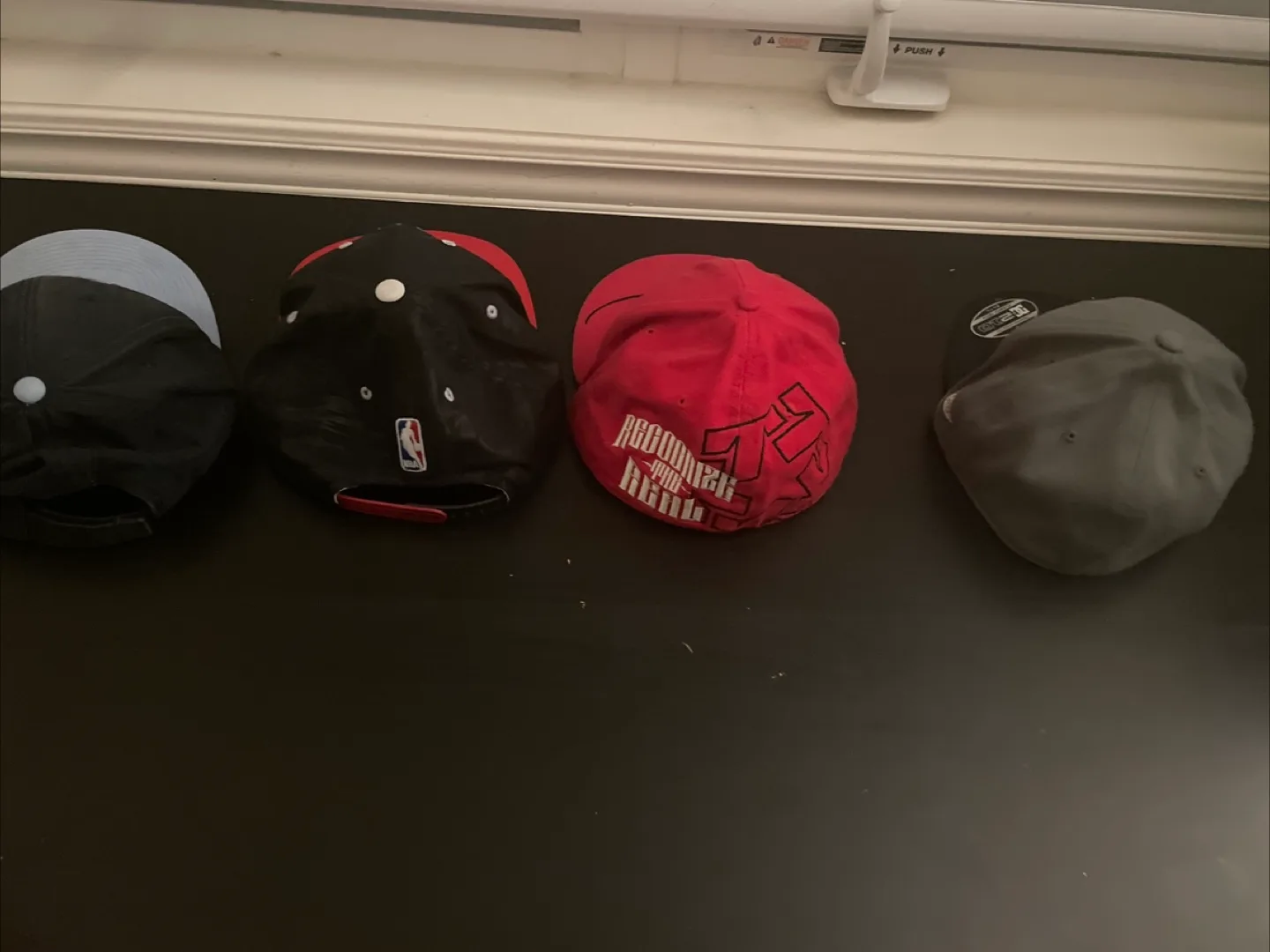 Hats image indicator(2)