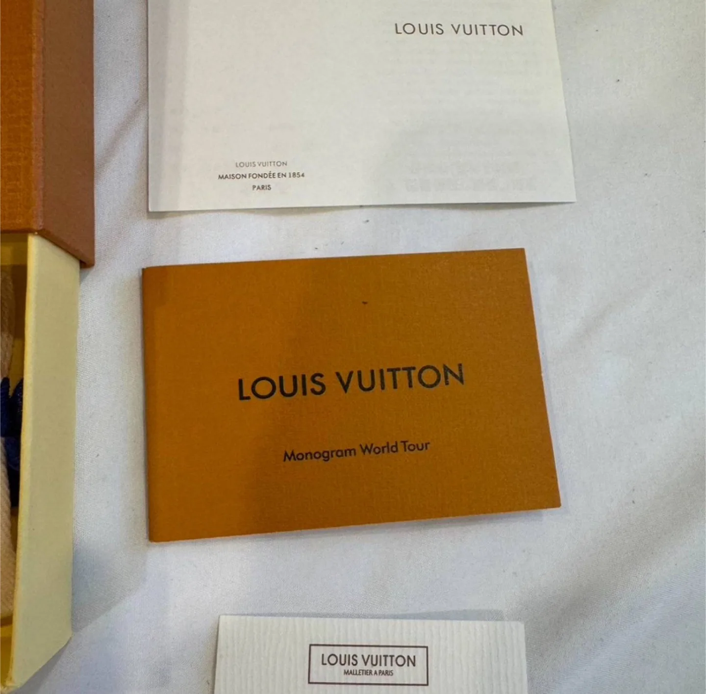 Designer Monogram Key Holder Chain – Brown/Gold image indicator(8)