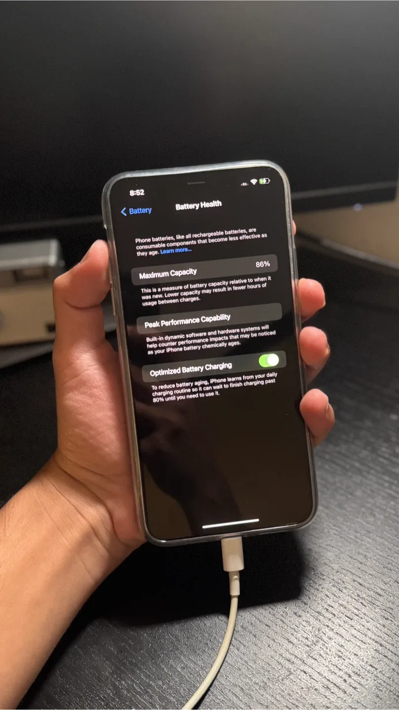 iPhone 11 Pro Max – 256GB Midnight Green (Unlocked) image indicator(4)