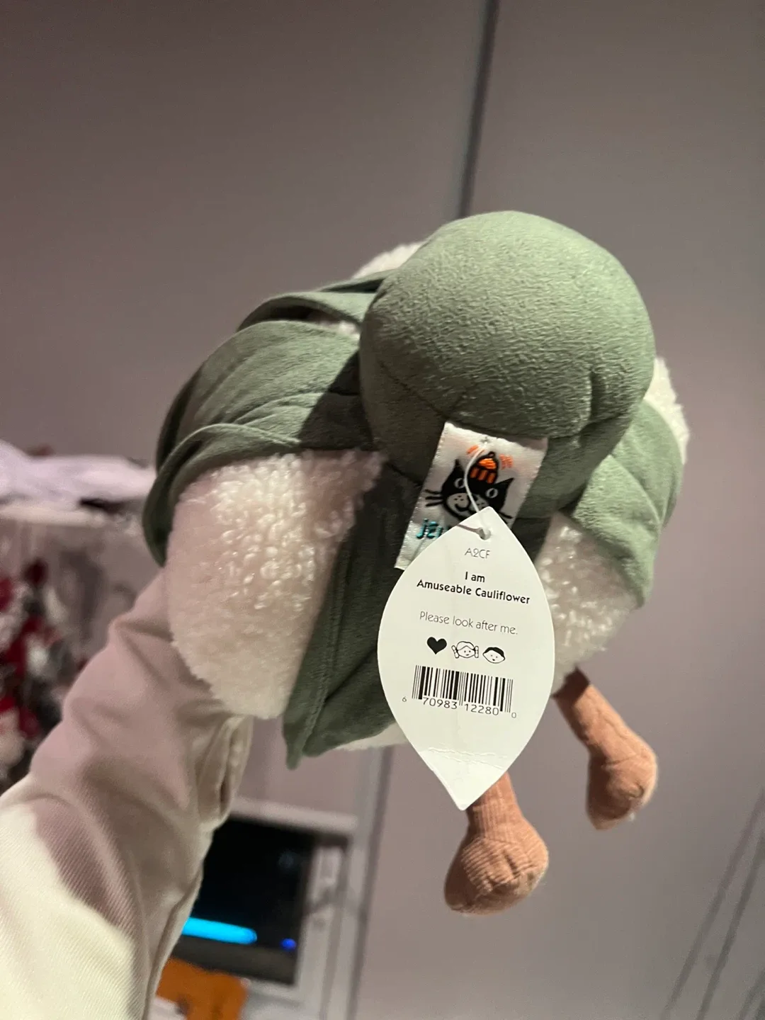 Jellycat Amuseable Cauliflower Plush Toy image indicator(2)