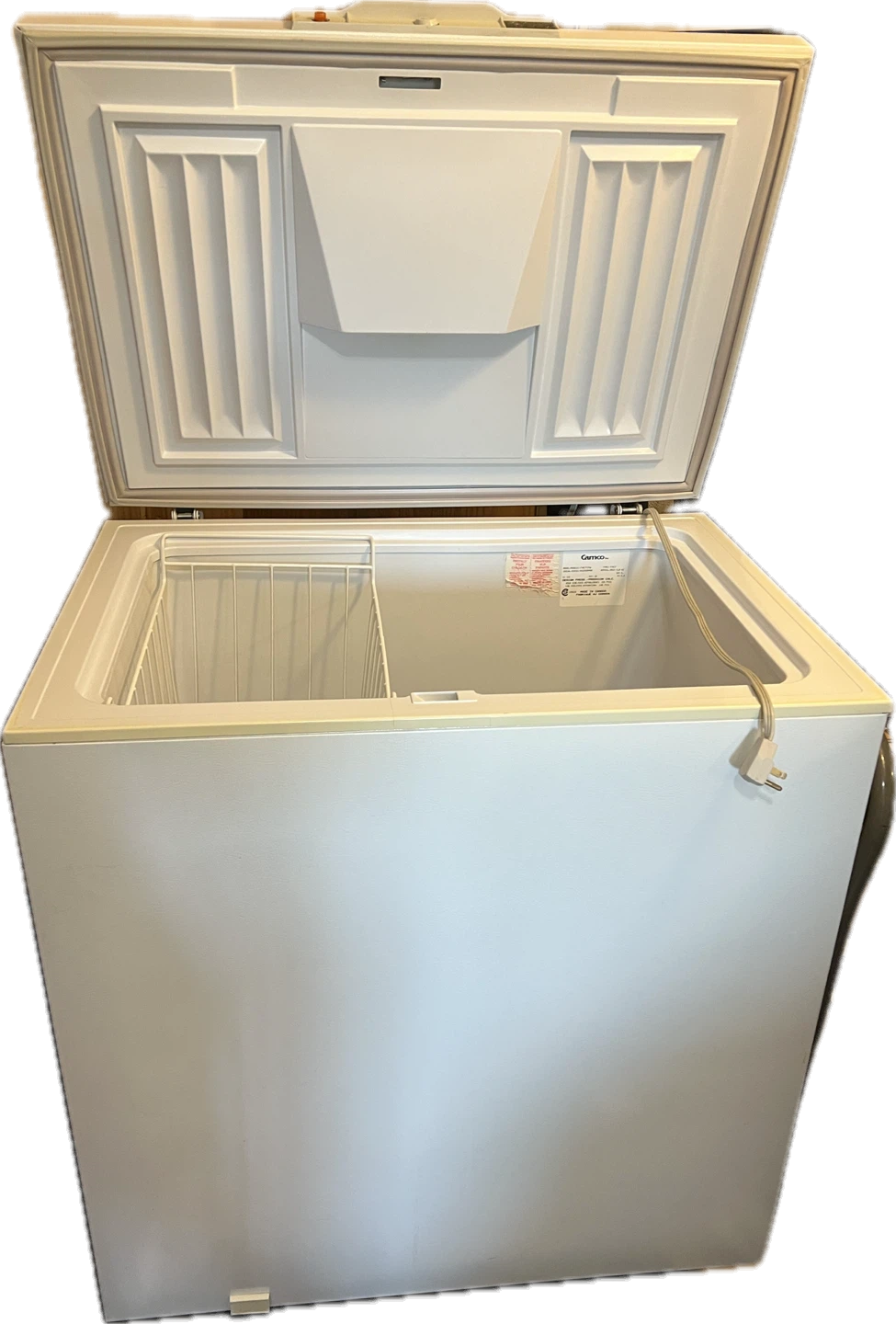 Hotpoint Diamond Series Chest Freezer - photo 2