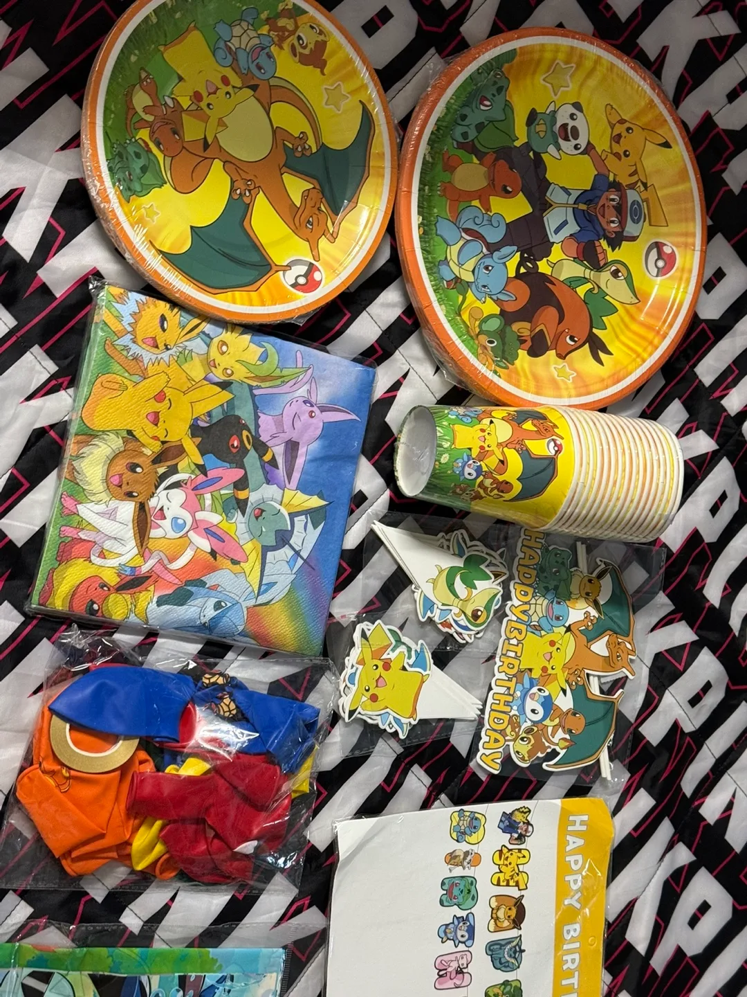 Pokemon Birthday Party Supplies thumbnail