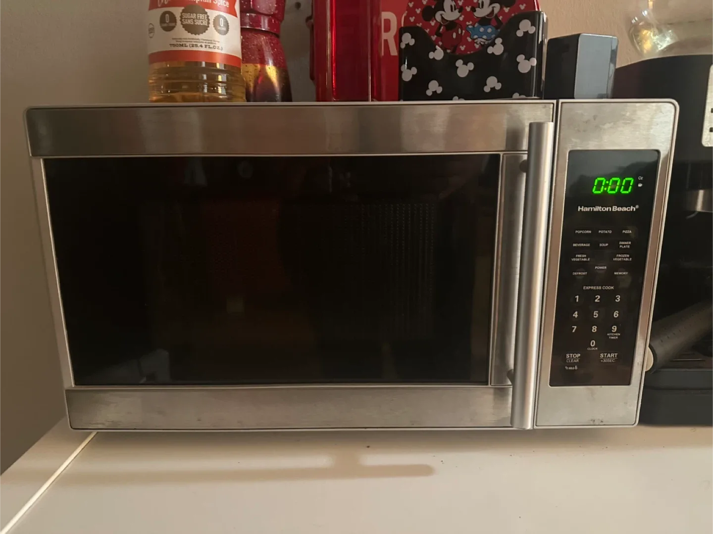 Hamilton Beach Microwave Oven thumbnail