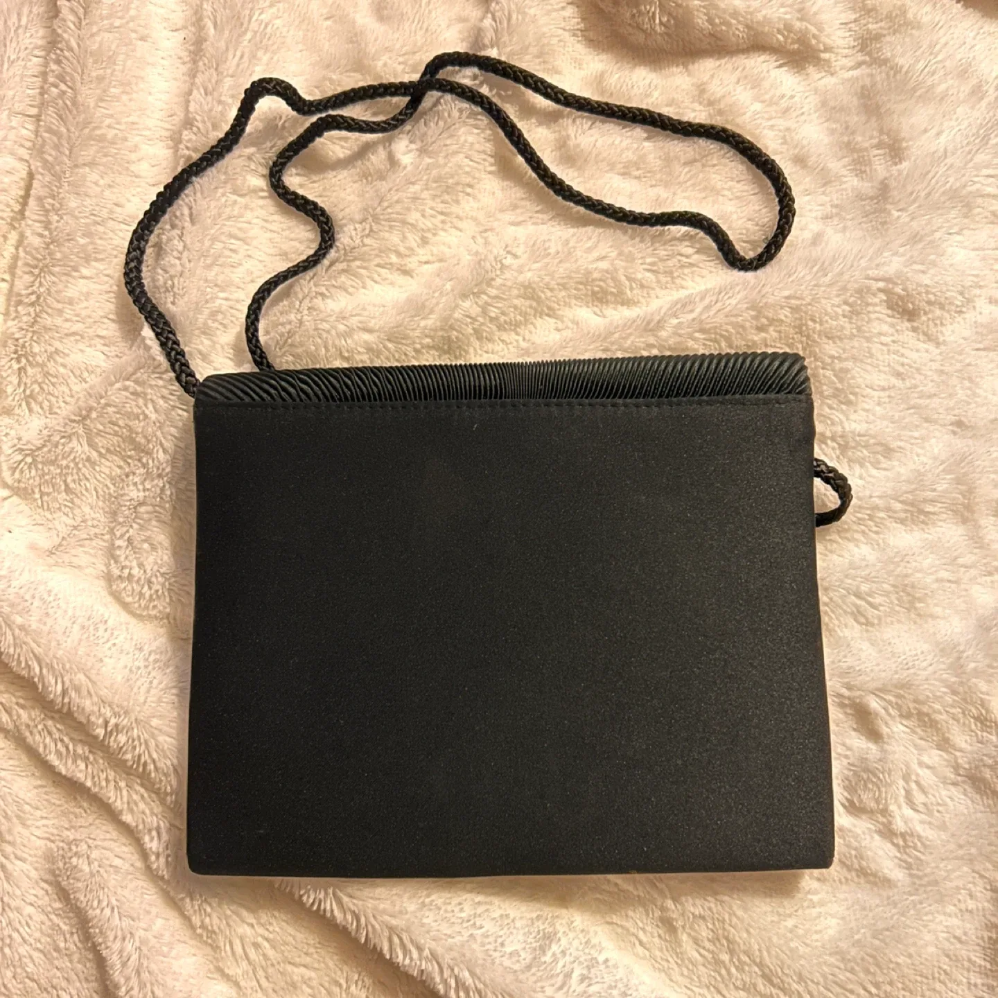 Black Scalloped Evening Bag image indicator(2)