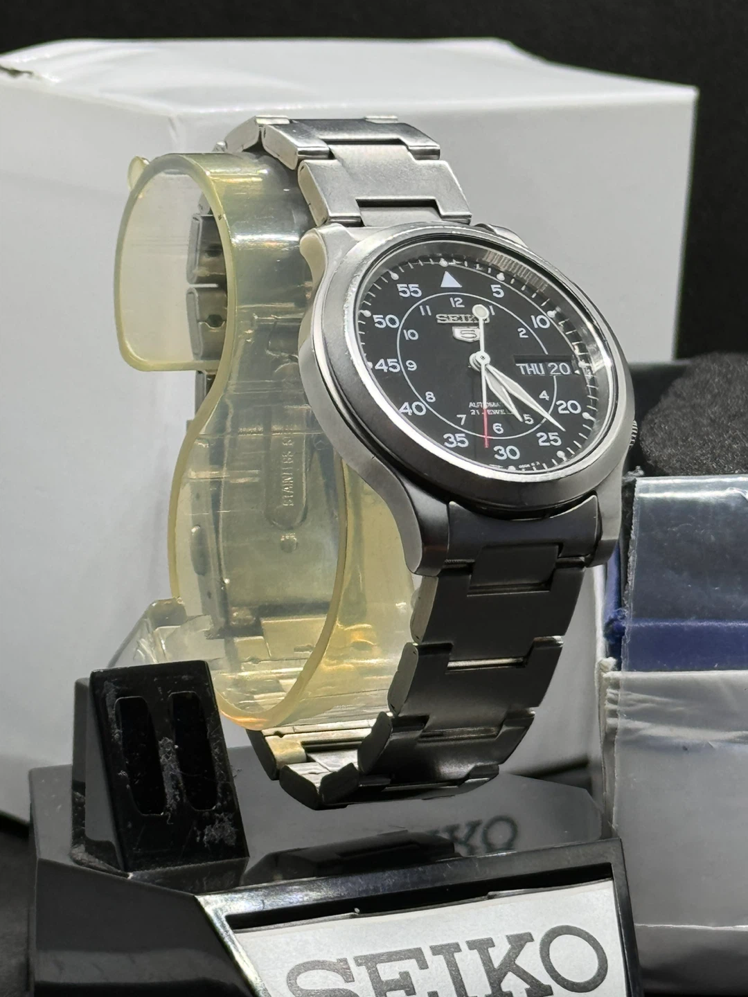 Seiko 5 Automatic Watch - Like New!