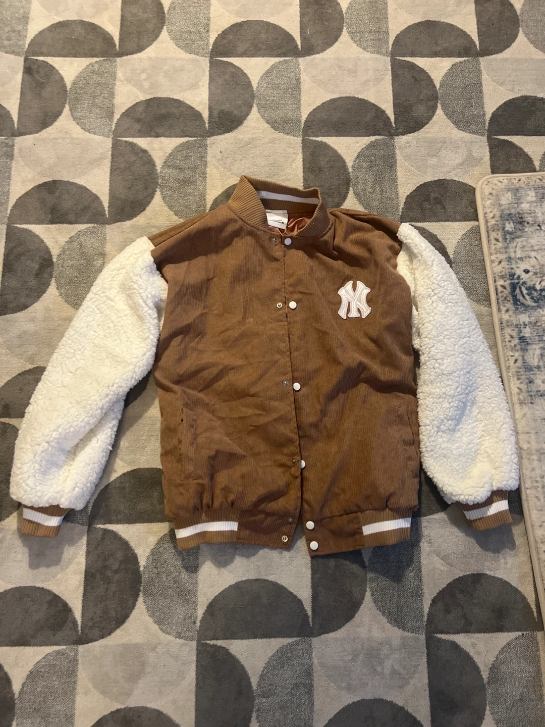 MLB New York Yankees Corduroy & Sherpa Jacket