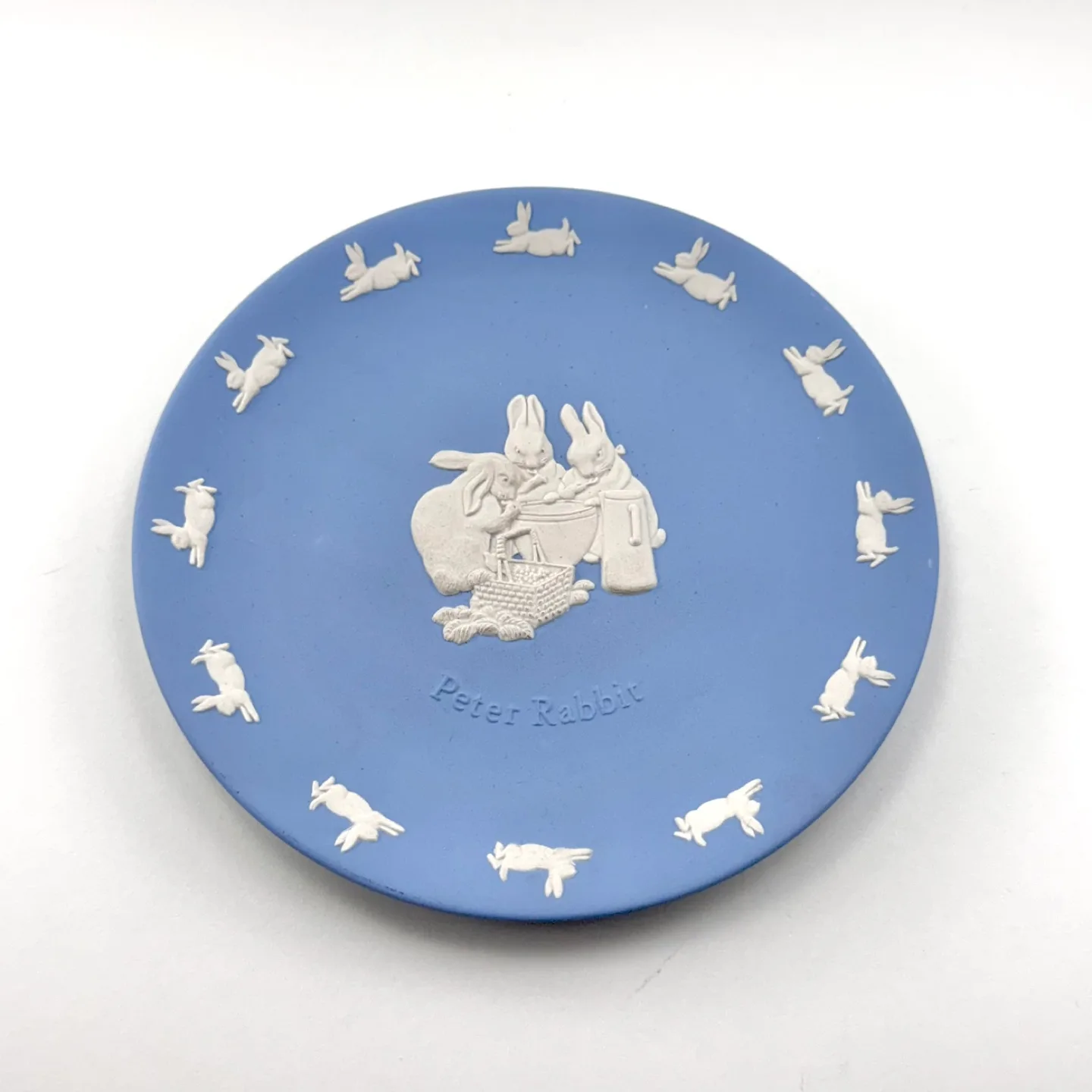 Vintage Wedgwood blue jasperware plate Peter Rabbit thumbnail