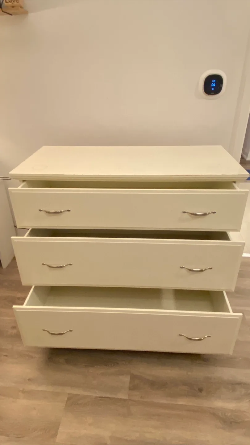 Three-Drawer Dresser - Beige image indicator(2)