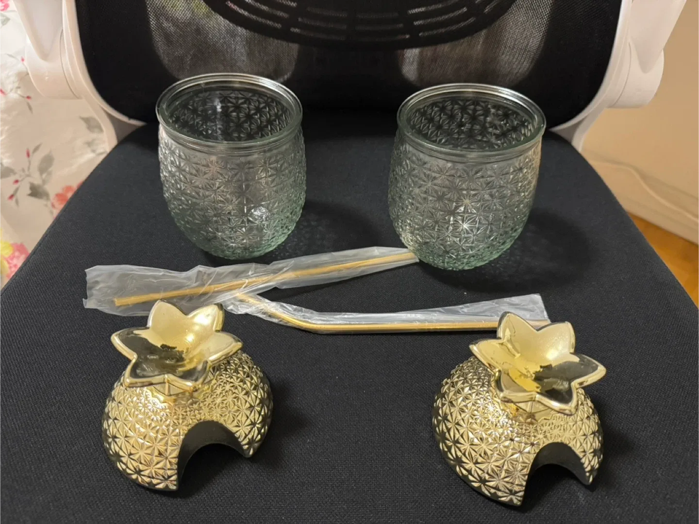 Brilliant Pineapple Cocktail Glasses - Set of 2 image indicator(7)