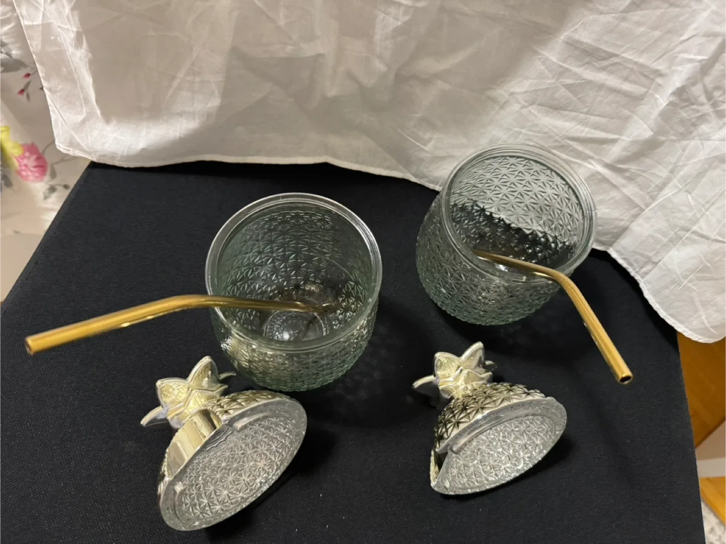 Brilliant Pineapple Cocktail Glasses - Set of 2 image indicator(9)