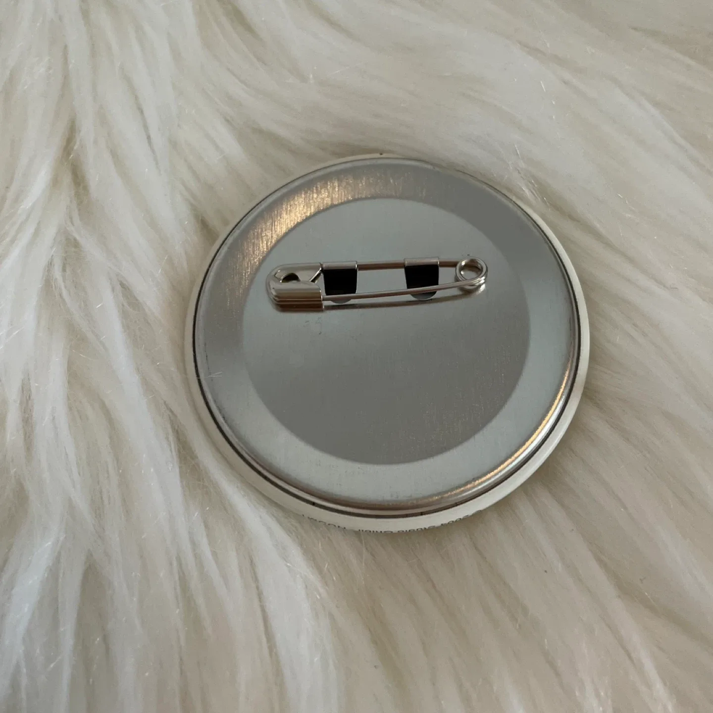 Studio Ghibli Button Pin Howl’s Moving Castle image indicator(2)