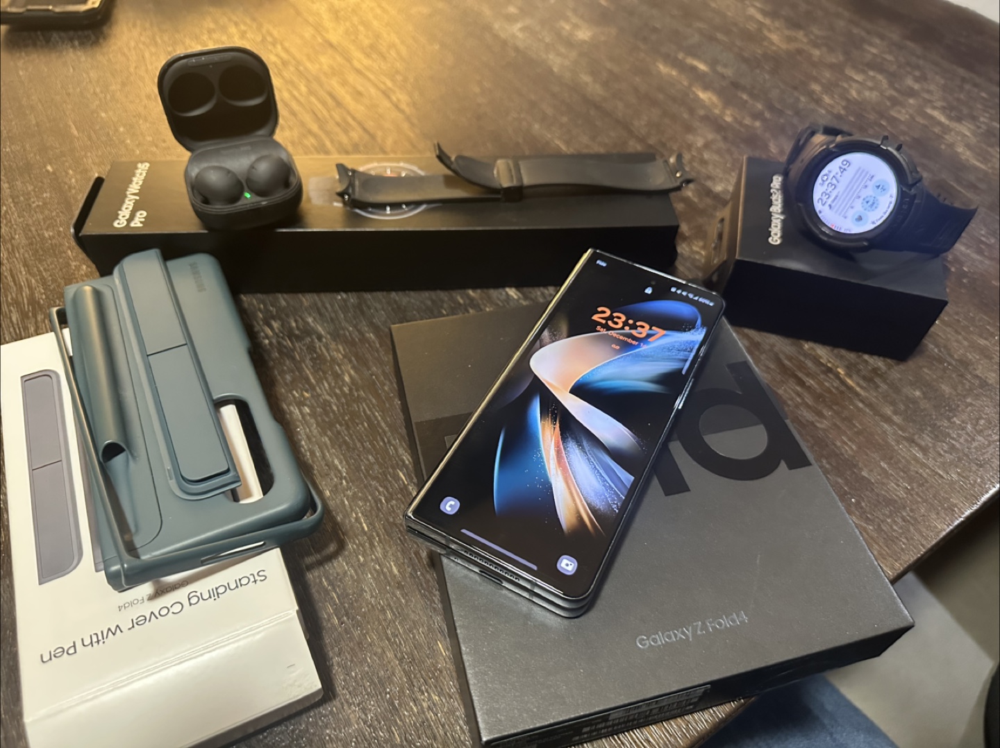 Samsung Galaxy Z Fold4 - photo 3