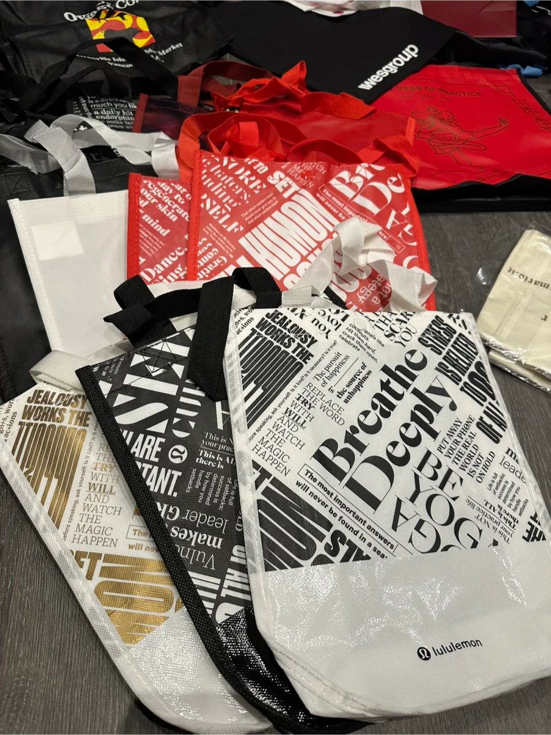 Lululemon & Other Branded reusable Shopping Bags