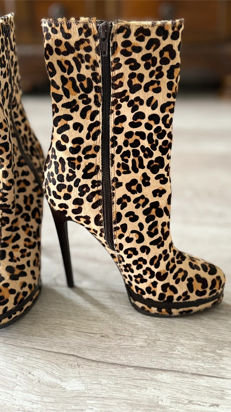 Leopard Print High Heel Ankle Boots, size 7.5 - photo 2
