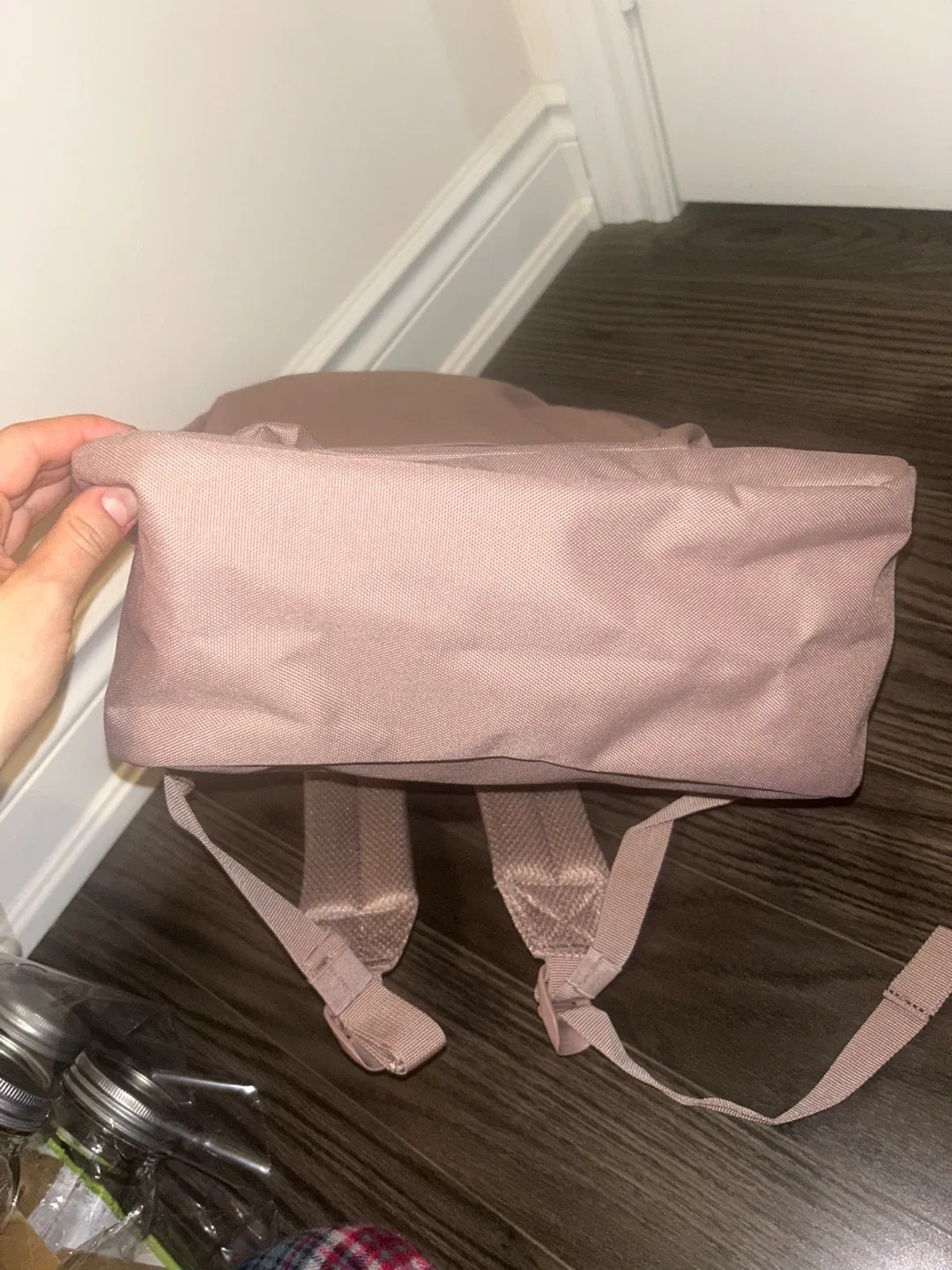 Herschel ash rose backpack, good condition!  Unisex image indicator(3)