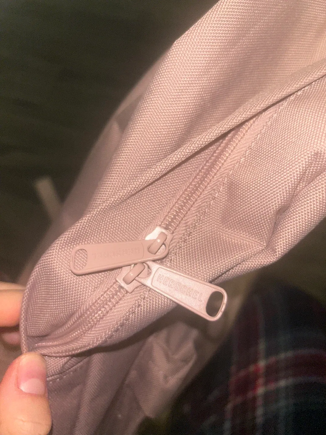 Herschel ash rose backpack, good condition!  Unisex image indicator(5)