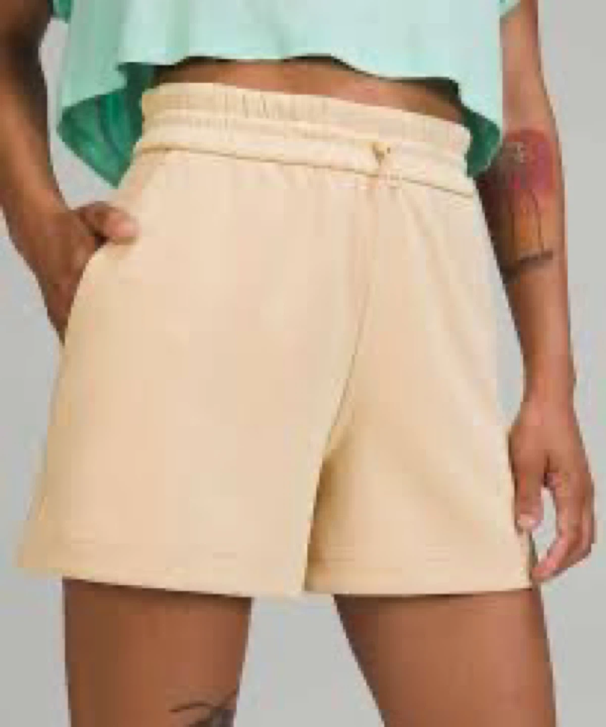Lululemon softstreme high rise short 4" prosecco - photo 2
