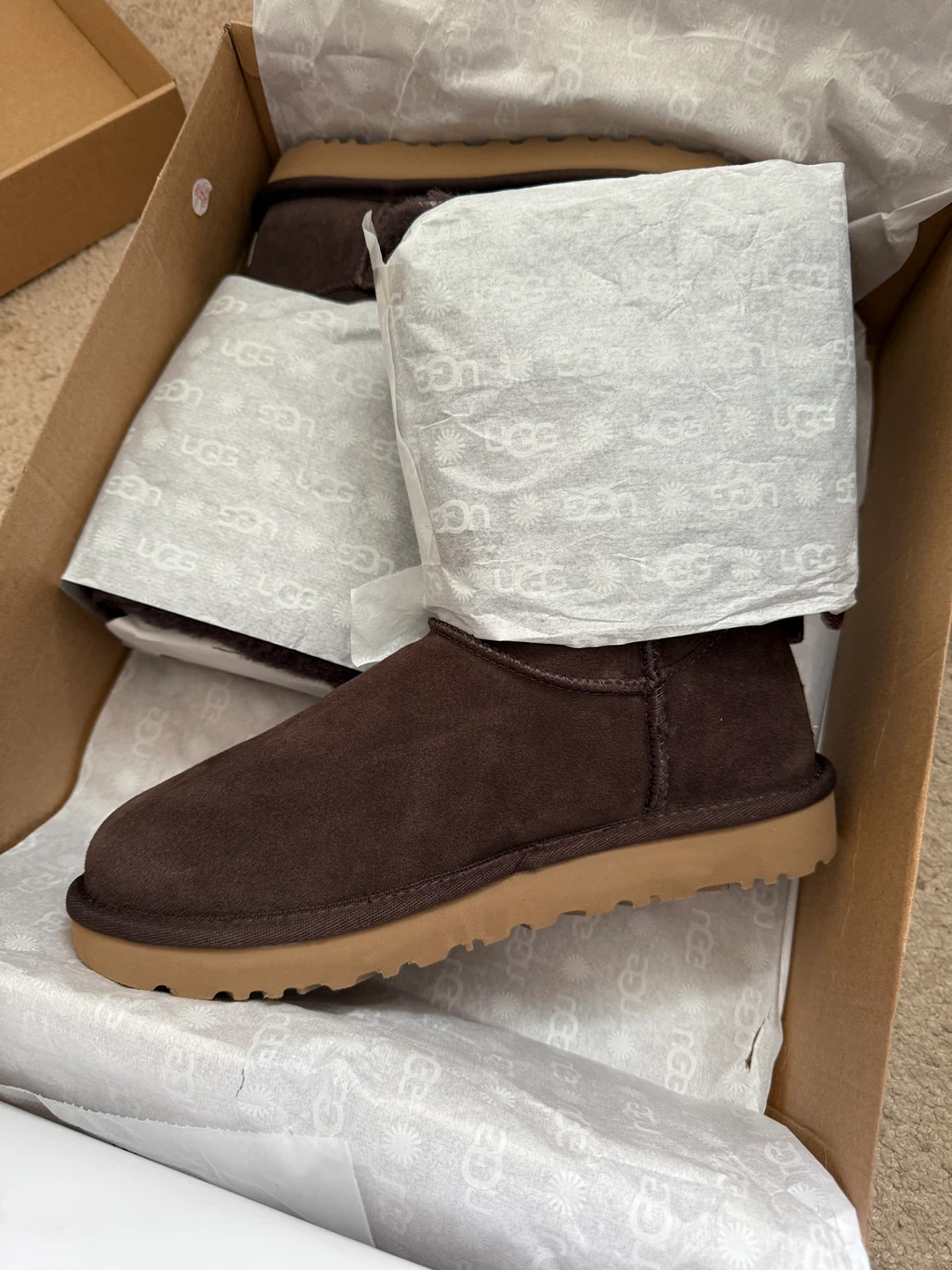 New UGG Bailey Bow Velvet Ribbon Chocolate Boot - Size 7 - photo 3
