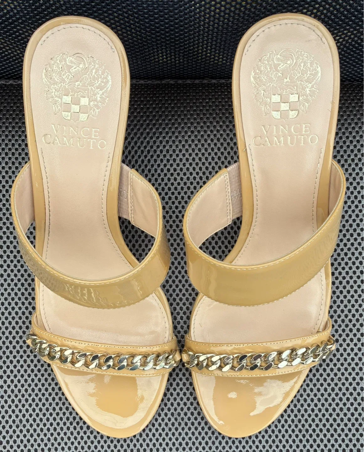 Vince Camuto “Vo-Jamie” Pumps - EUC image indicator(4)