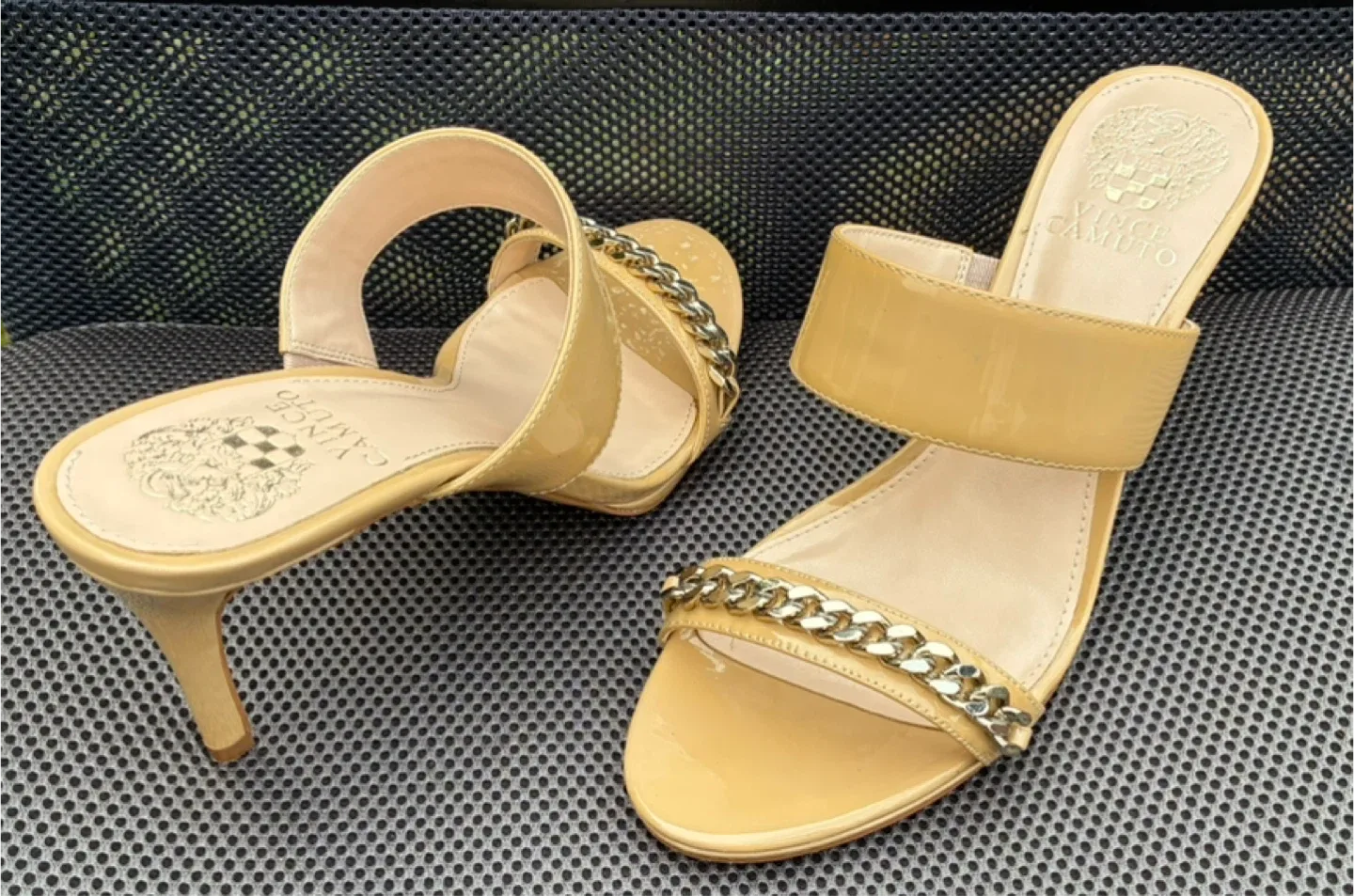 Vince Camuto “Vo-Jamie” Pumps - EUC image indicator(5)