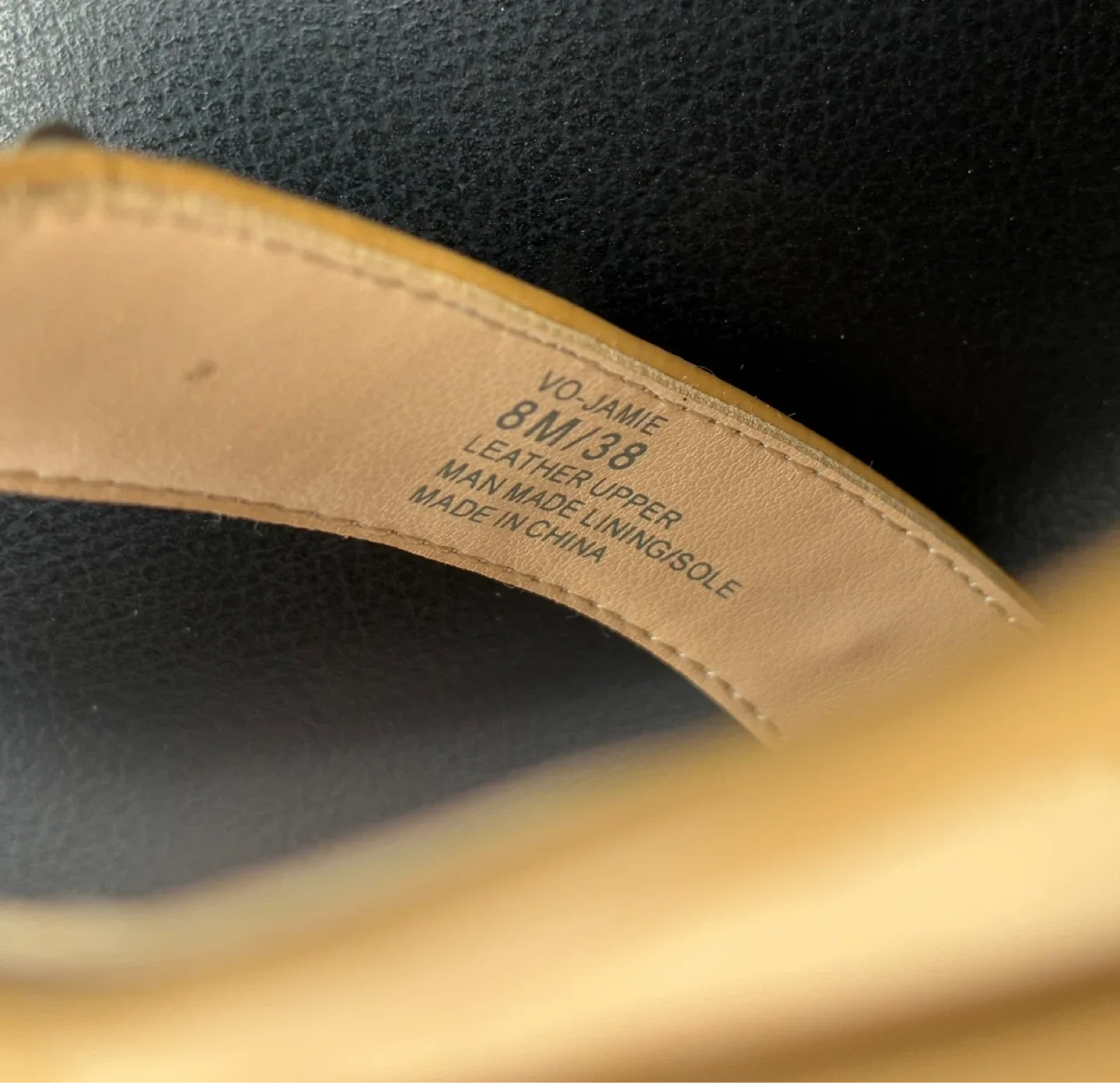 Vince Camuto “Vo-Jamie” Pumps - EUC image indicator(7)