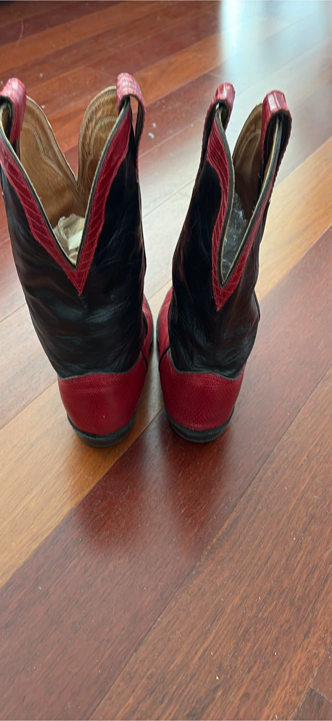 Red Lizard & Black Kangaroo Cowboy Boots - photo 4