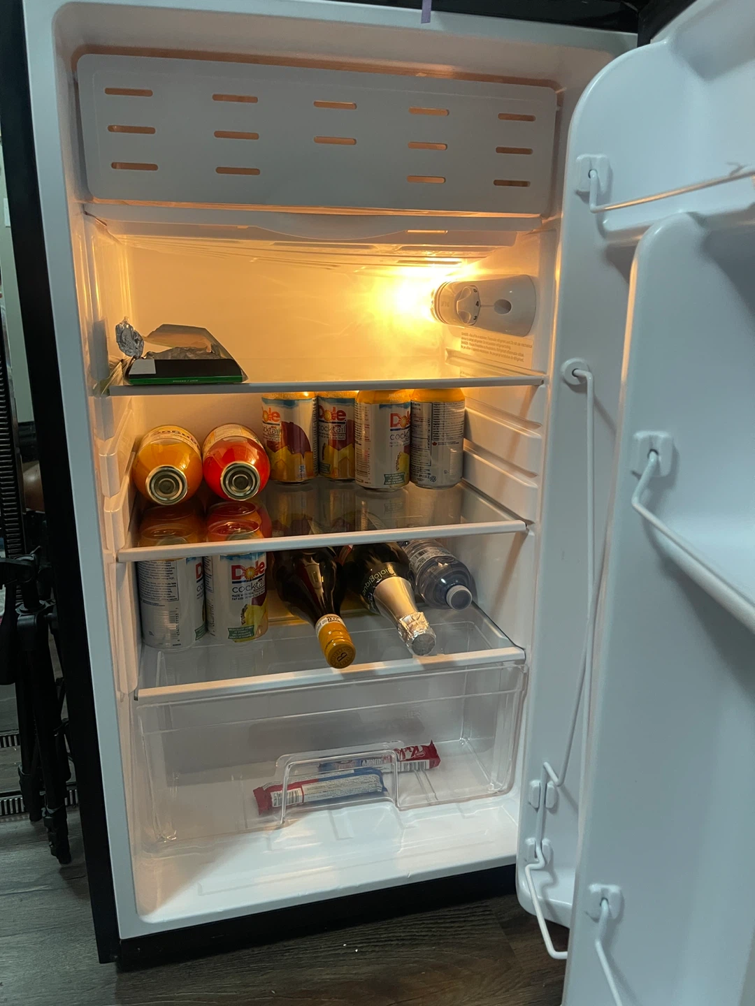 RCA Compact Fridge - Black - photo 3