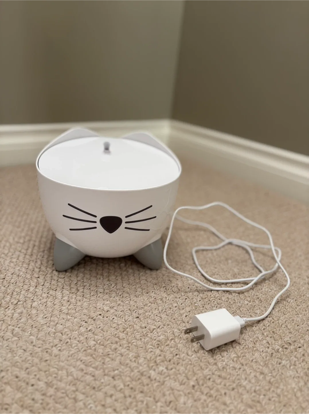 Catit - Cat Plug In Water Fountain (BRAND NEW) image indicator(4)