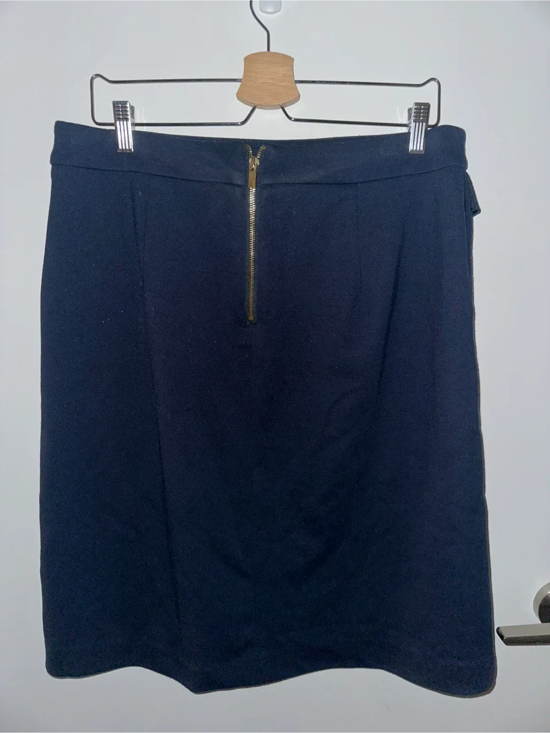 *EUC* - Navy Blue Skirt image indicator(2)
