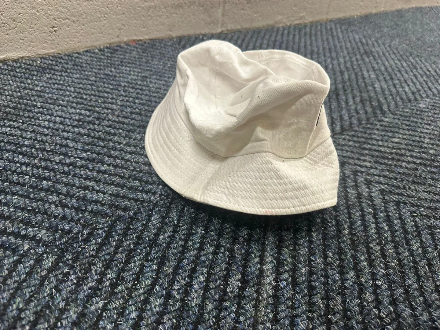 White Bucket Hat with Smiley Face thumbnail