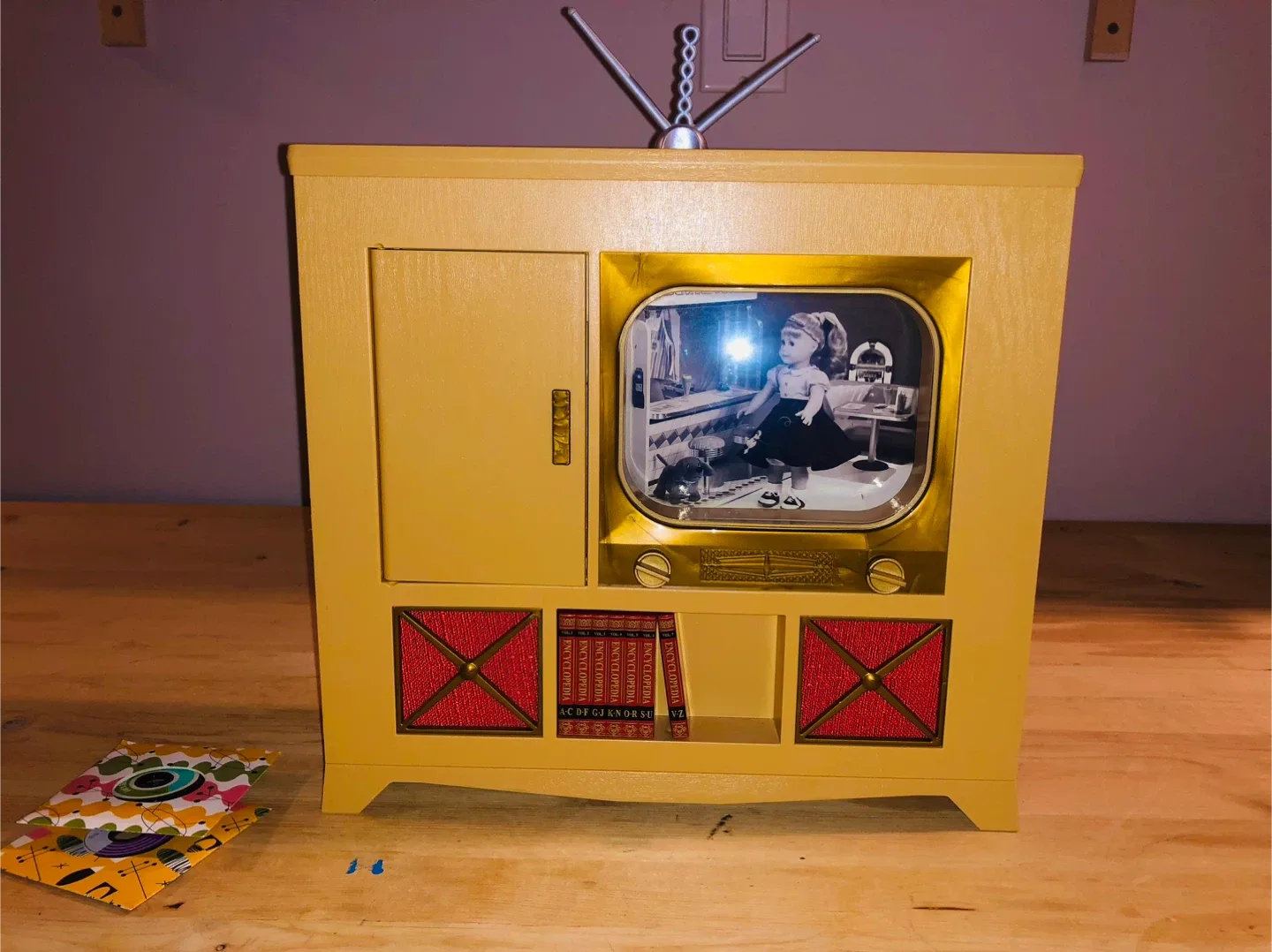 American Girl Retro TV & Record Player