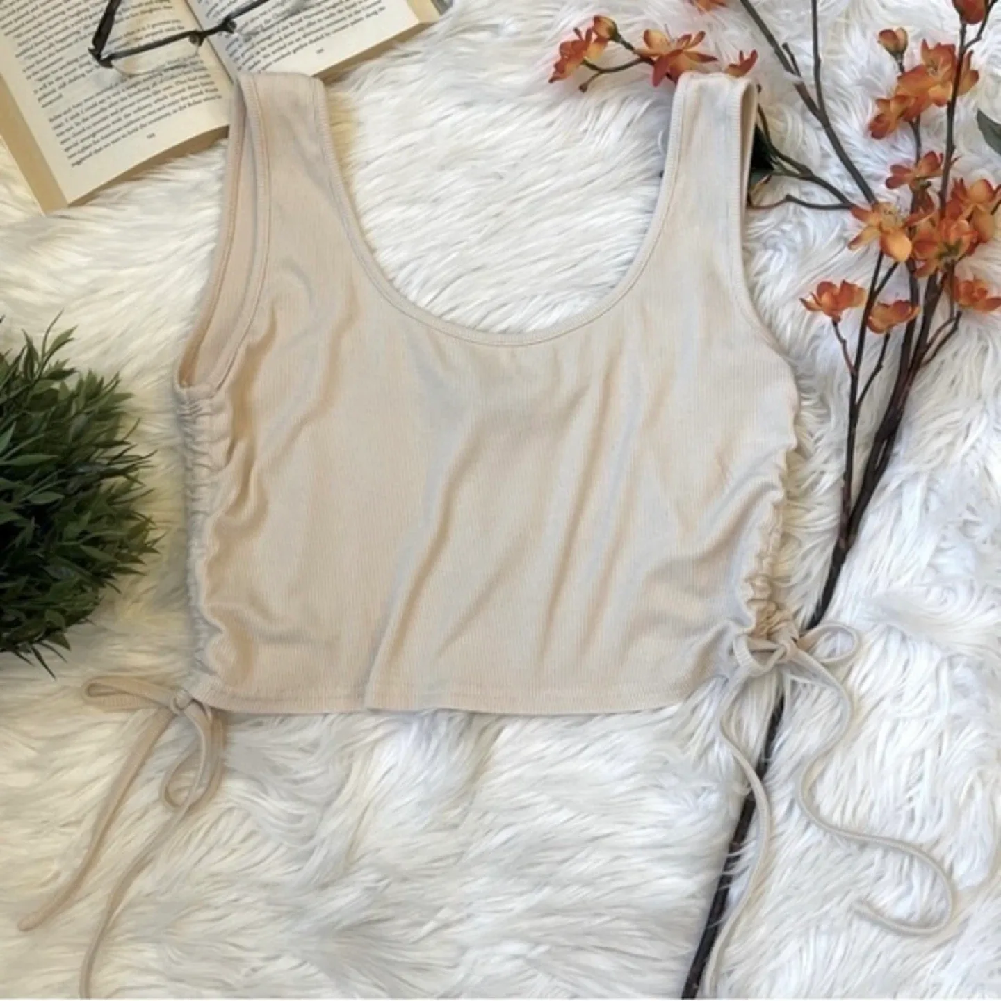 Zaful Set of 2 Ribbed Cami Cropped Tank Tops Cream Gray Sz XL image indicator(4)