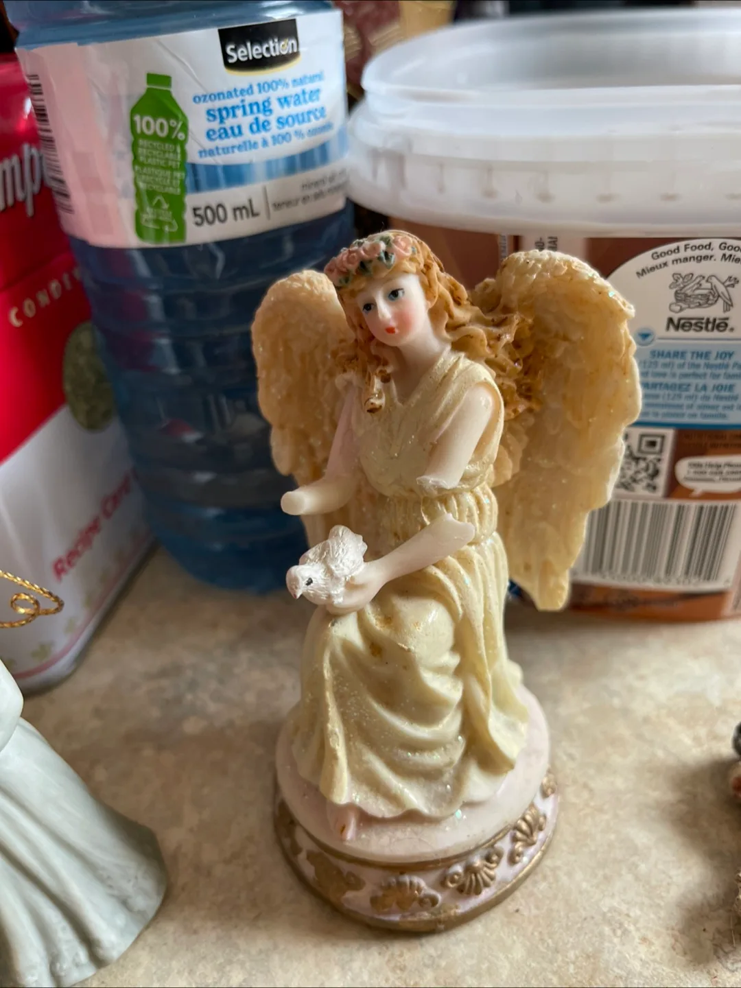 Angel Figurine need repairing 🥕 image indicator(2)