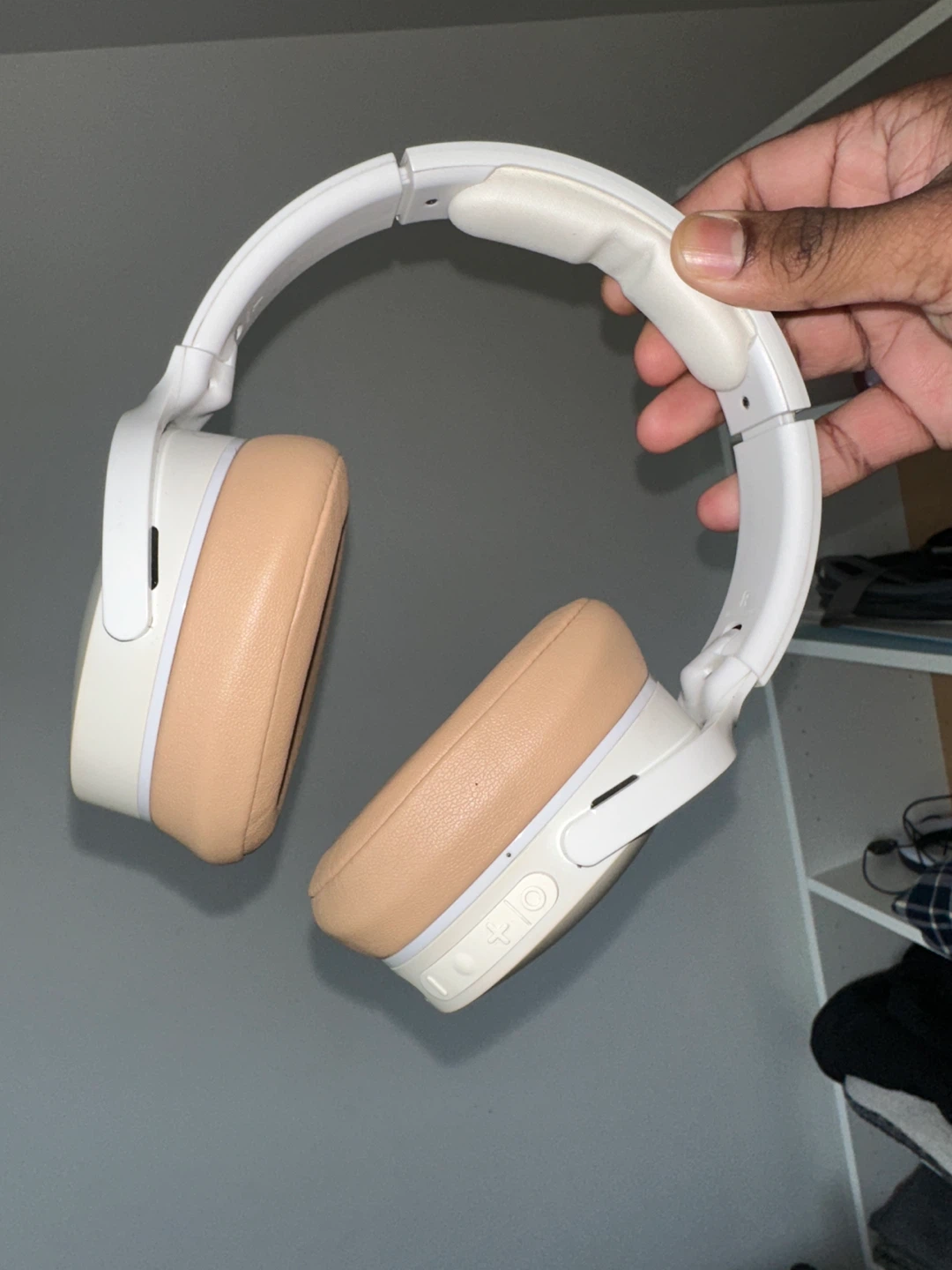Skullcandy Hesh ANC Wireless Headphones - Cream